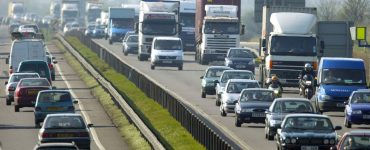 İngiltere'de Trafik Niçin Soldan Akar?